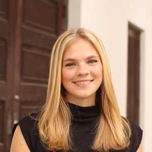 Meet your Posher, Robin